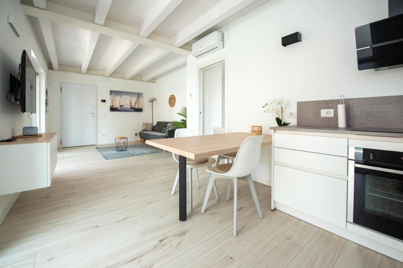 Lake Dream Apartment With Pool In Bardolino Exterior foto