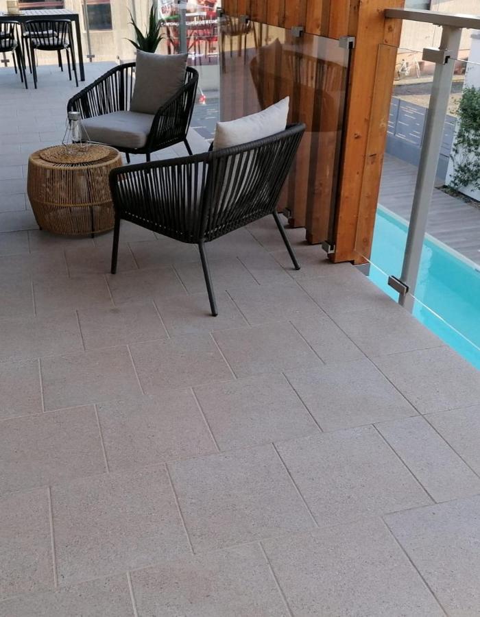 Lake Dream Apartment With Pool In Bardolino Exterior foto
