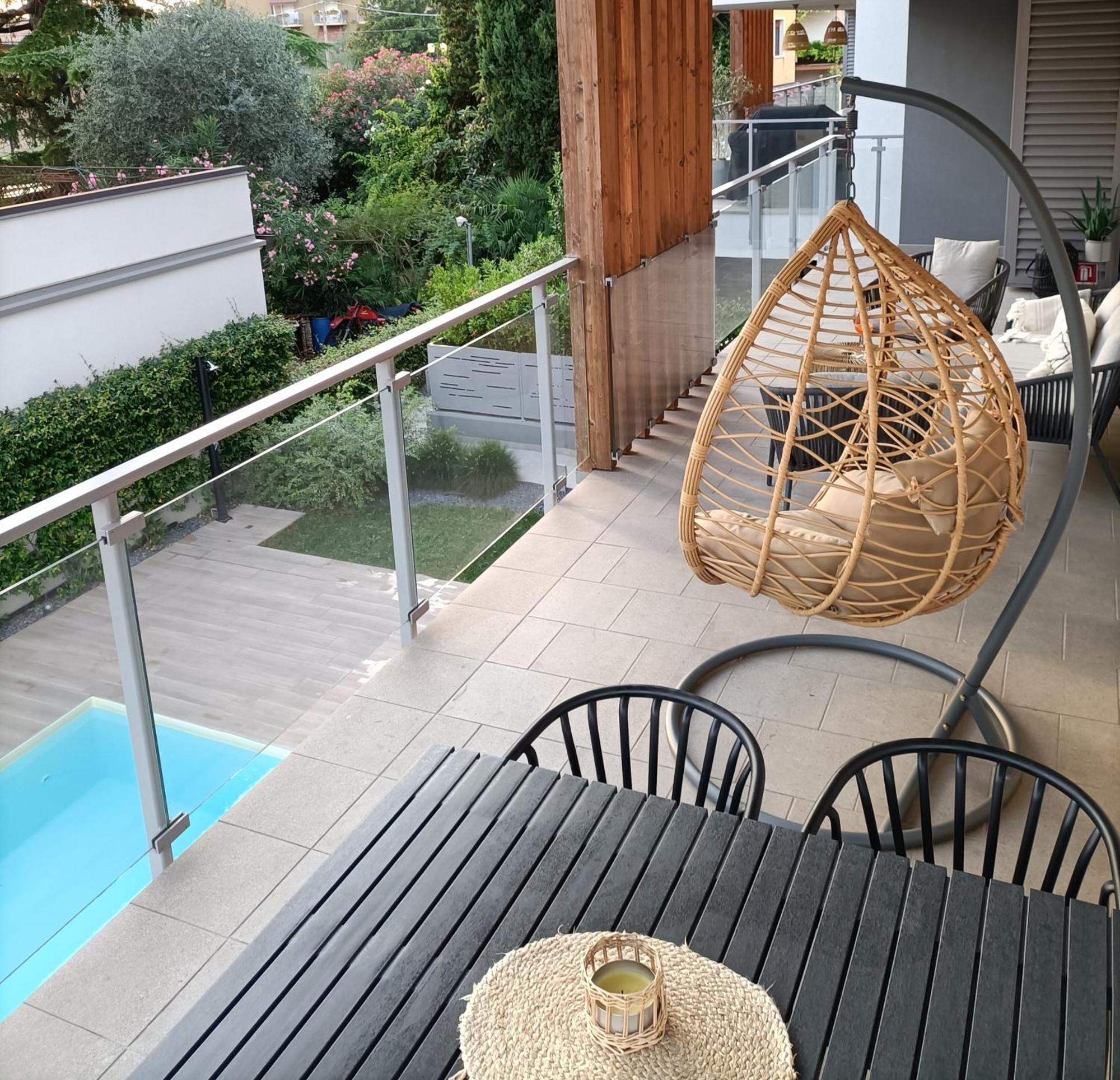 Lake Dream Apartment With Pool In Bardolino Exterior foto